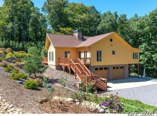 934 Morgan Hill Rd, Black Mountain, NC 28711