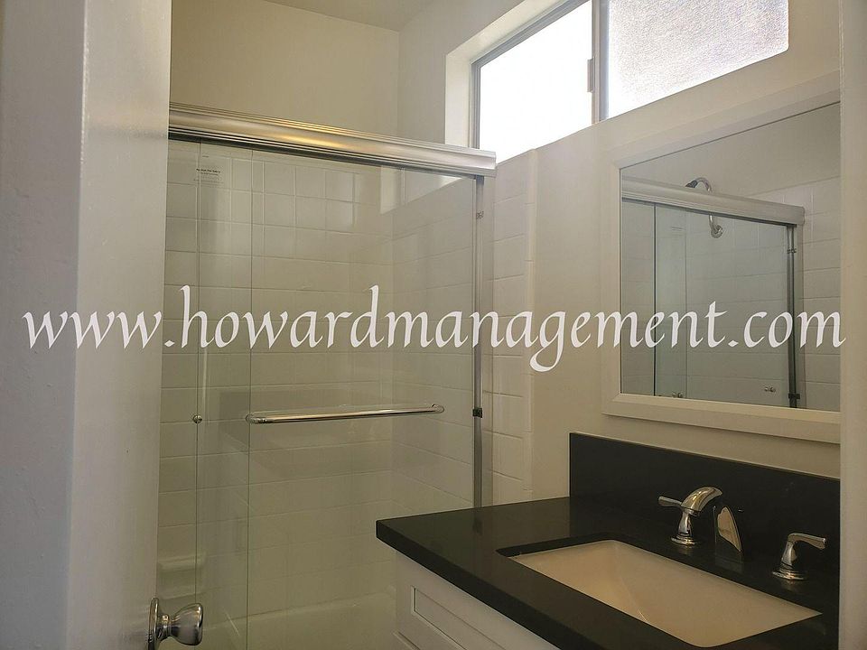 1st image of 1008 2nd St APT 201