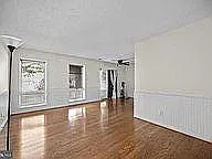 2 bed, 1.5 bath, 936 sqft, $1,800 — Photo 3