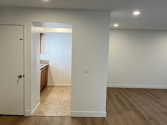 2nd image of 814 E Elk Ave APT 202