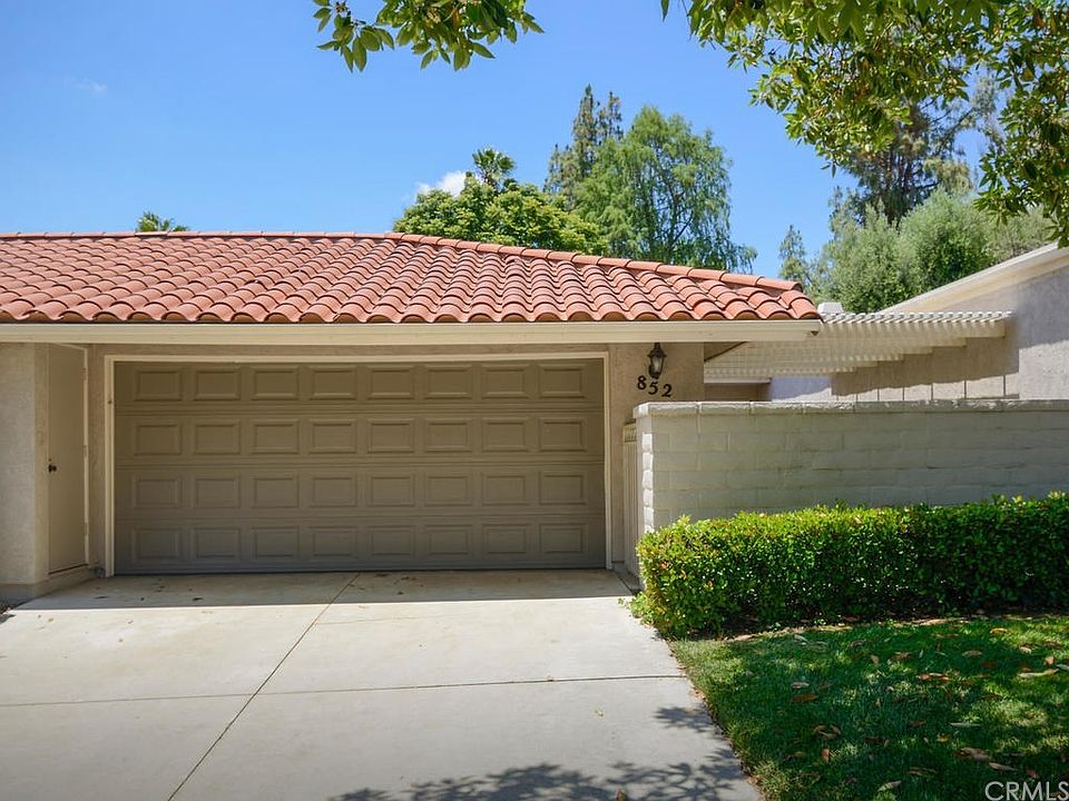 1st image of 852 Pebble Beach Dr
