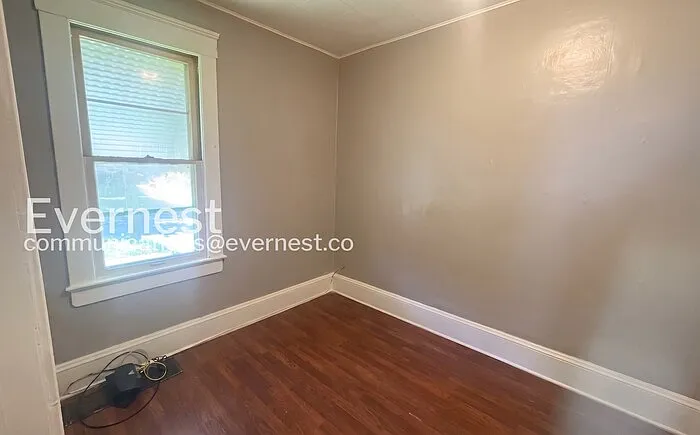 6401 Gertrude Ave #F — Photo 11