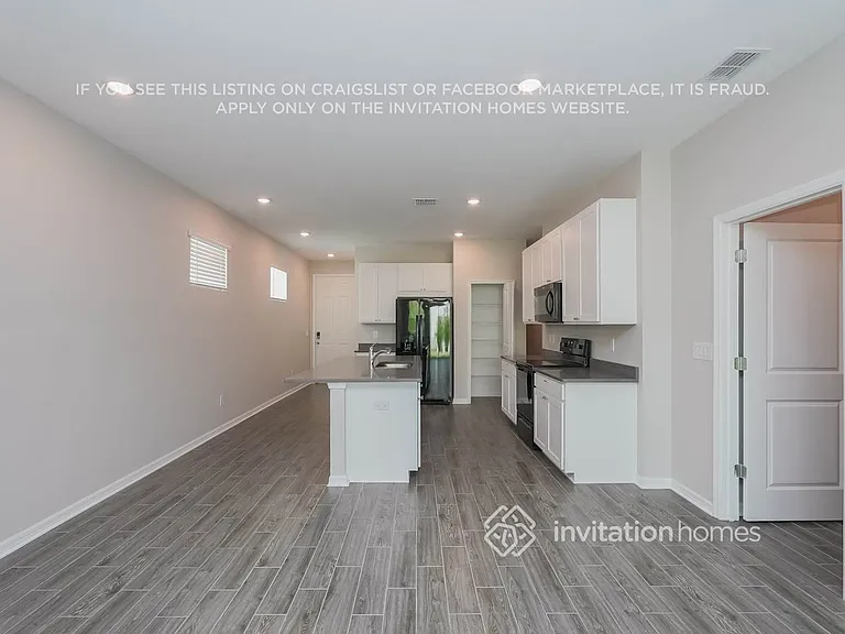 7610 Ashcroft Dr — Photo 4