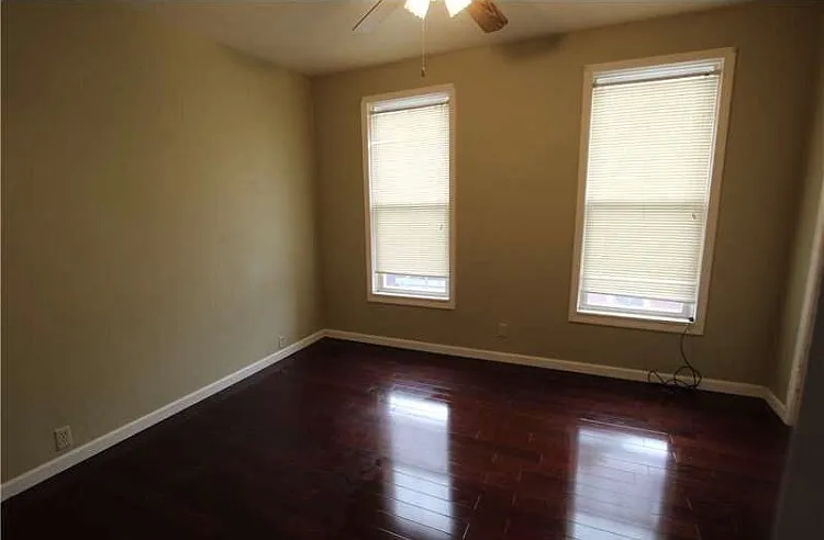 871 W Main St — Photo 12
