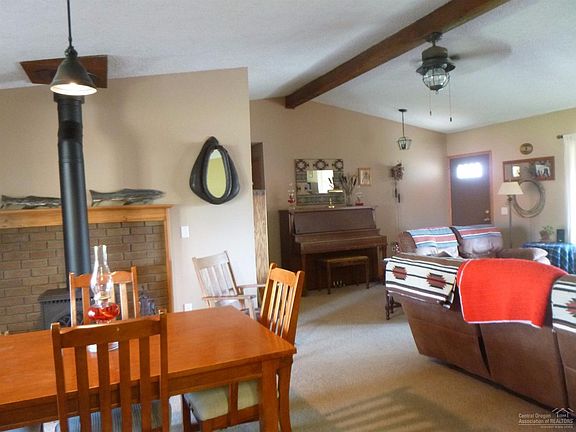 5th image of 2858 NE Tennessee Ln