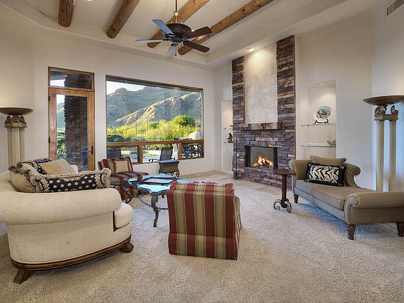 4th image of 1747 E Desert Garden Dr