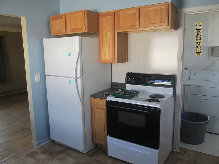 408 Ramona Ave — Photo 14