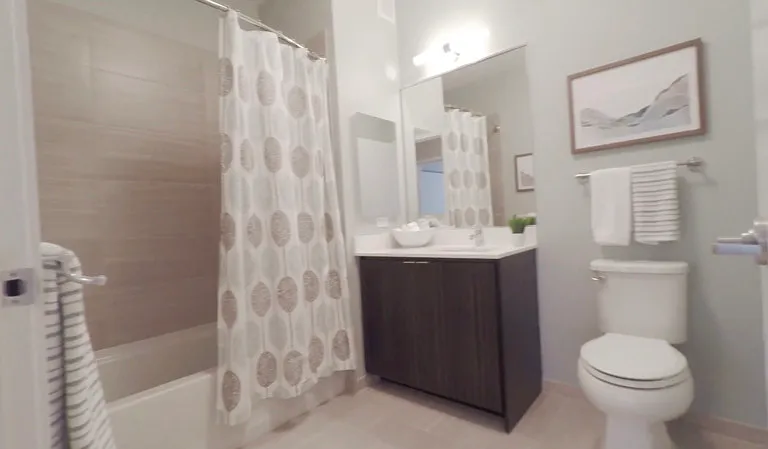 207 N Garland Ct — Photo 6