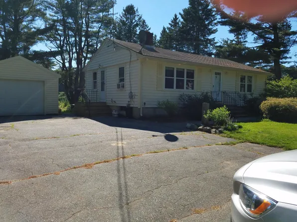 318 Exeter Rd, Hampton Falls, NH 03844
