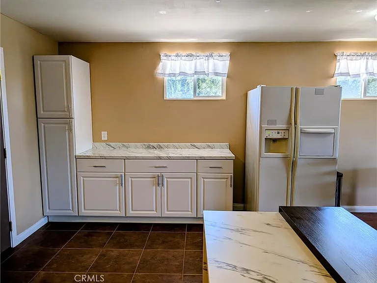 11377 Buckskin Ave — Photo 8