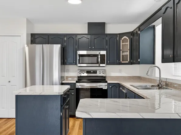 12309 193rd St, Pitt Meadows, BC V3Y 2K2