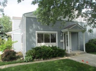 731 Dover Pl, Wheeling, IL 60090