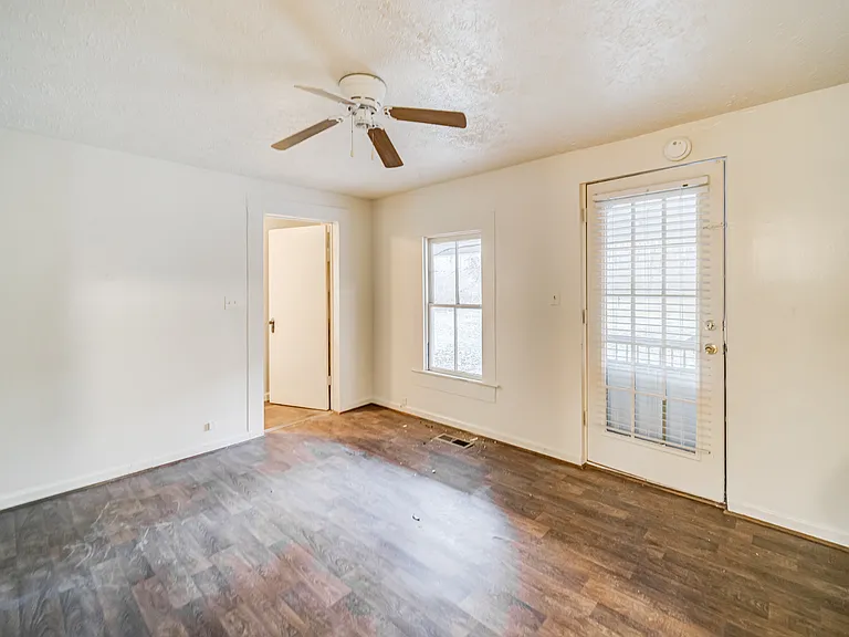 1290 Reavis Mountain Rd — Photo 21