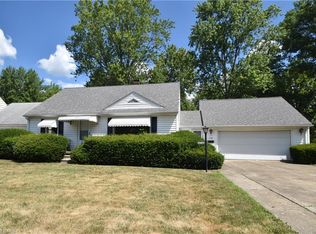 1170 Hickory St, Grafton, OH 44044