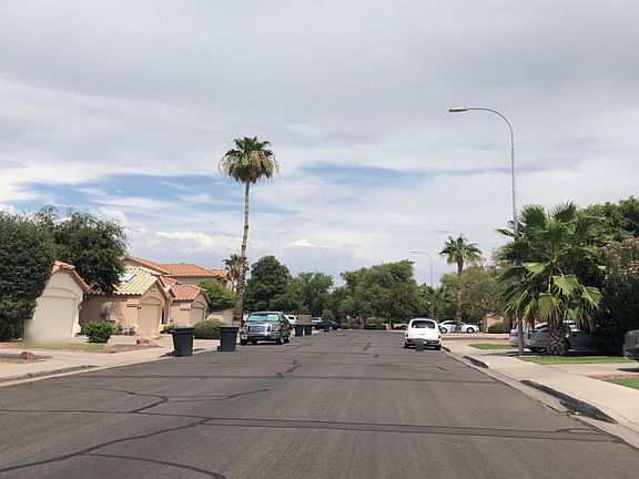4th image of 1190 W Lark Dr