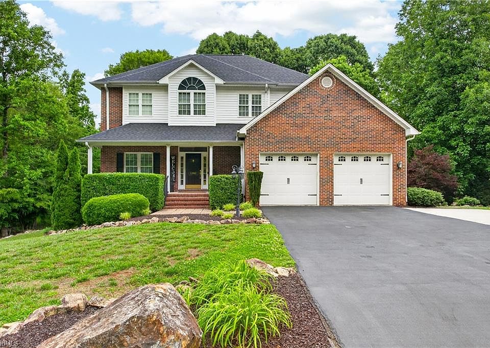 1st image of 1380 Ridgewood Cir