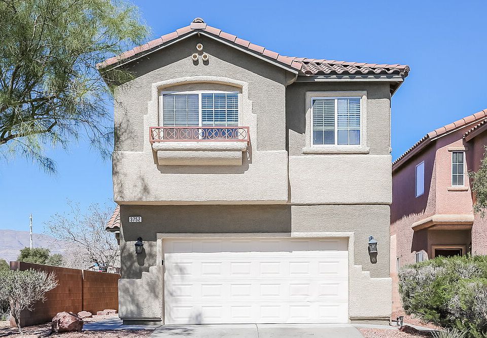 1st image of 3752 Hollycroft Dr