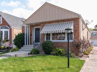 9735 S Avers Ave, Evergreen Park, IL 60805