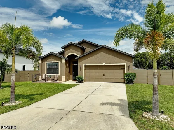 1811 SW 13th St, Cape Coral, FL 33991