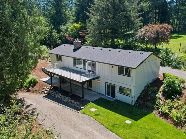 51370 SE Cherryville Dr, Sandy, OR 97055