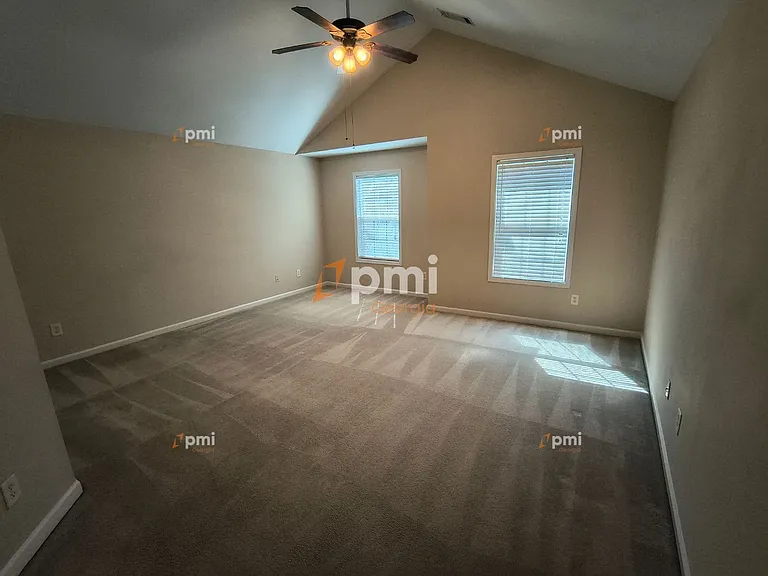 306 Creek Manor Way — Photo 8