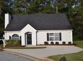 3518 Boulder Cir, Ellenwood, GA 30294