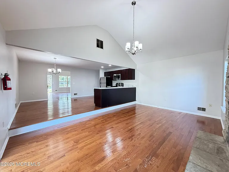 297 Mermaid Dr — Photo 8