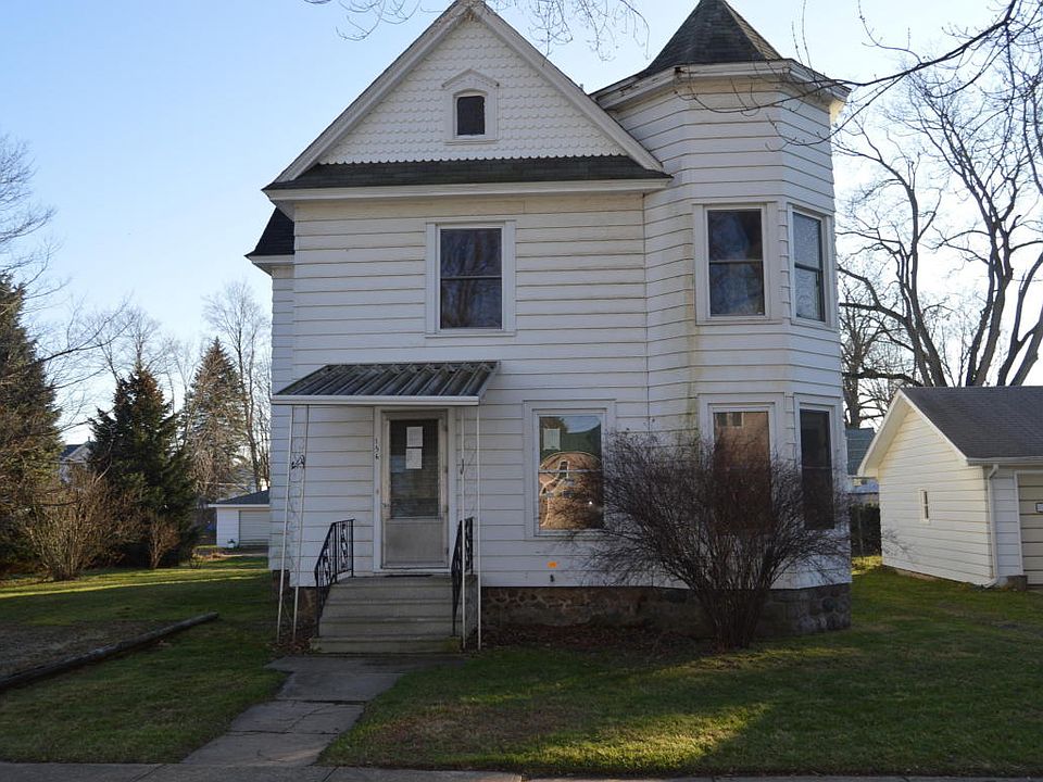 1st image of 156 E North St