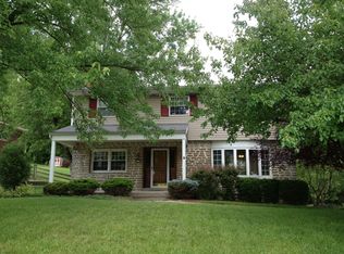 3922 Springoak Dr, Cincinnati, OH 45248