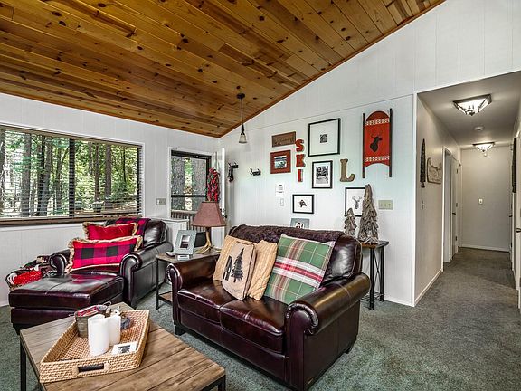 3rd image of 29564 Lassen Dr