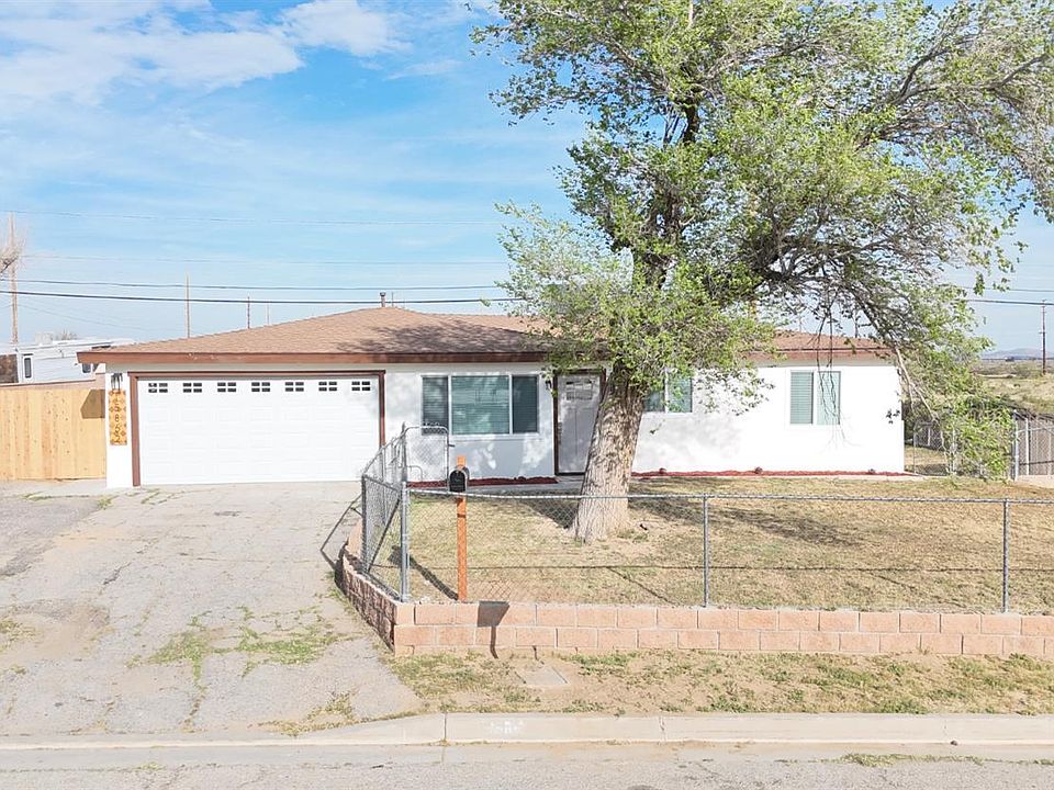1st image of 15862 Jean Dr