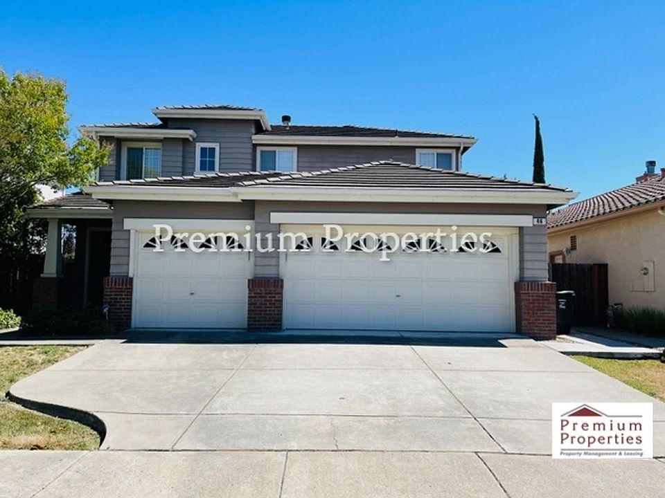 1st image of 46 Casablanca St