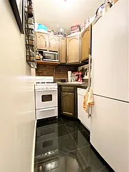 Rented by JK Dansar Corp