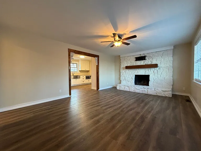 1046 Tennessee Hills Dr — Photo 7