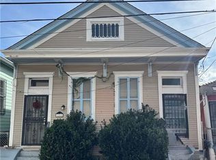 2266 N Johnson St, New Orleans, LA 70117