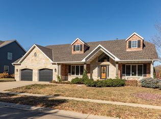 3011 Mayowood Common Cir SW, Rochester, MN 55902