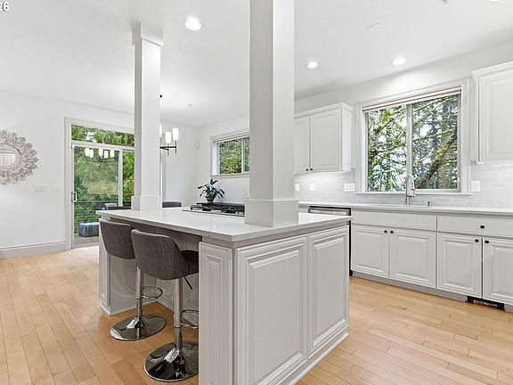 2nd image of 1645 SW Joshua St