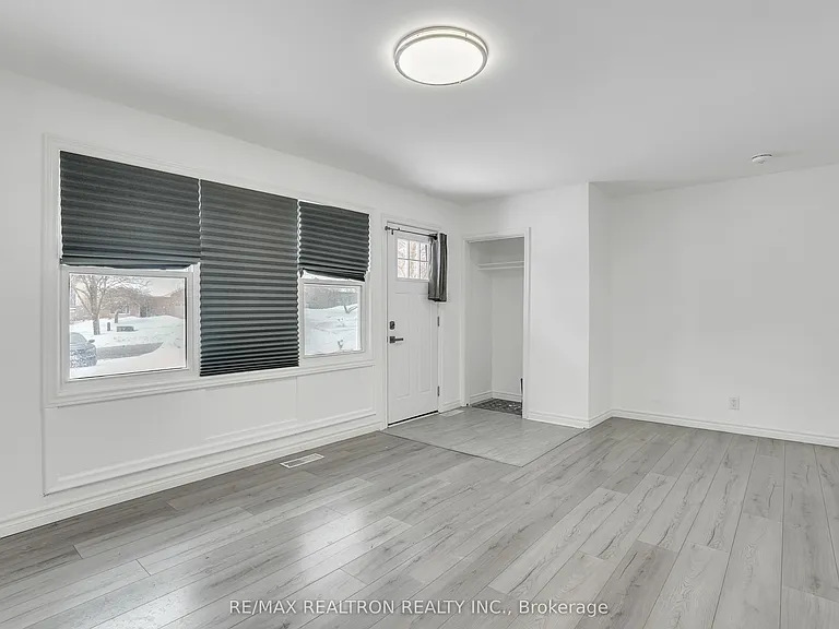 212 Little Ave — Photo 3