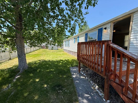 2nd image of 112 Opal Dr