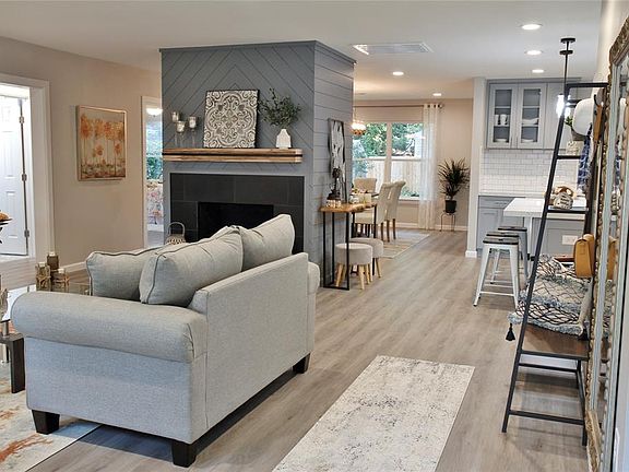 3rd image of 6116 Sudbury Dr