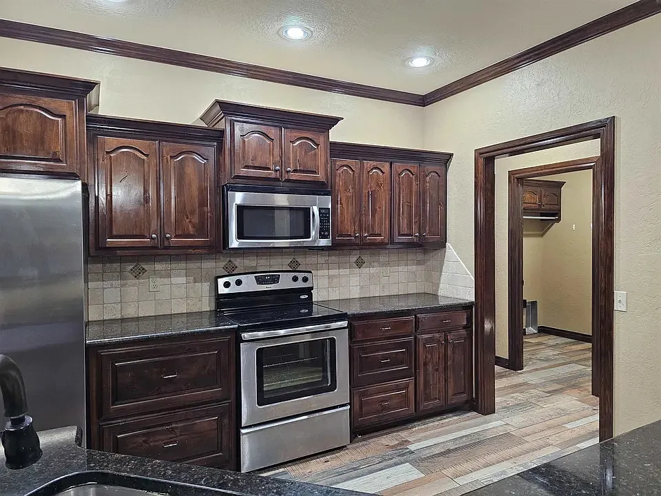 168642 Carl Dr