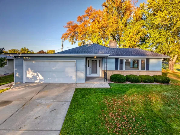 212 N Jefferson St, Verona, WI 53593