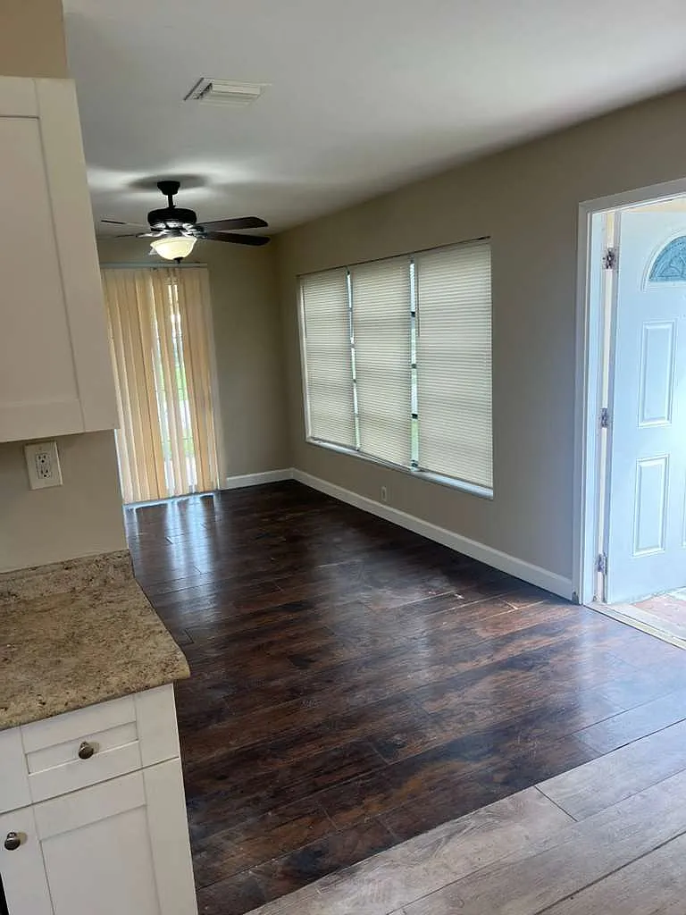 1732 Pompano - 1 — Photo 3