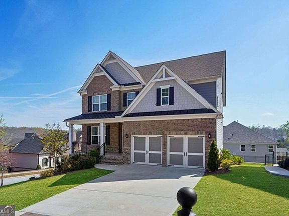3rd image of 7214 Whitewater Dr
