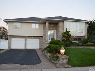 15 Ensign Dr, Massapequa, NY 11758