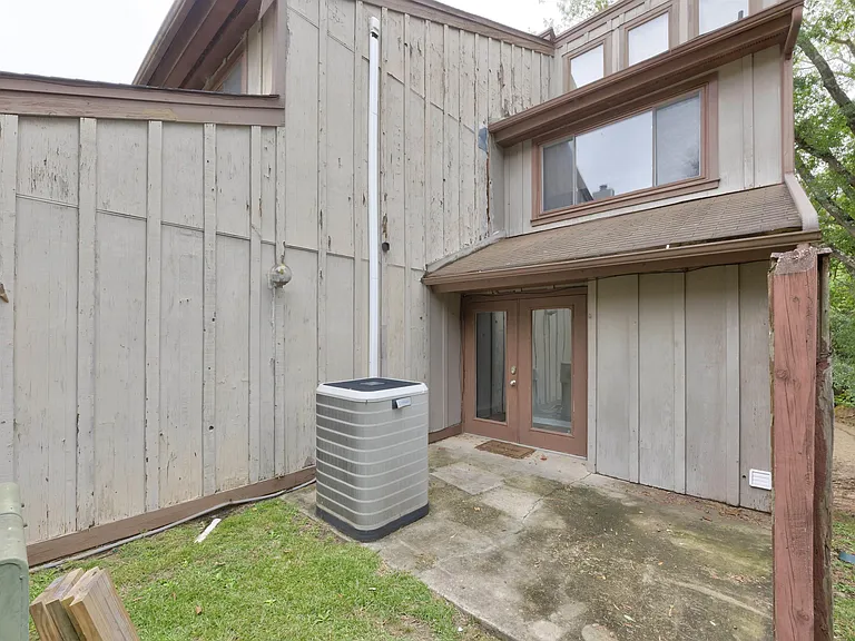 2036 Watermark Pl — Photo 26