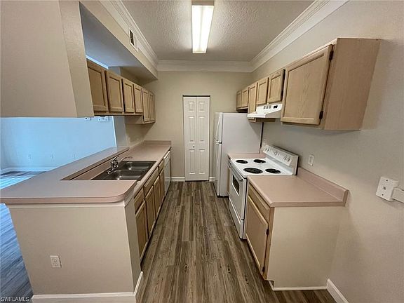 3rd image of 11480 Villa Grand APT 107