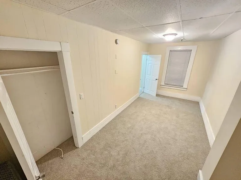 348 Walker St #1 — Photo 20