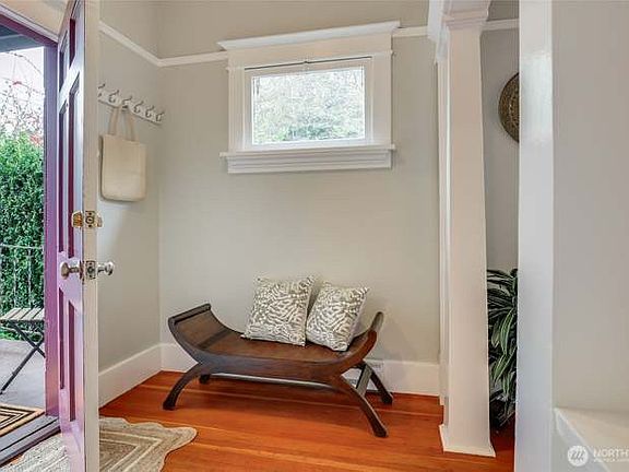 3rd image of 5248 11th Ave NE #5248