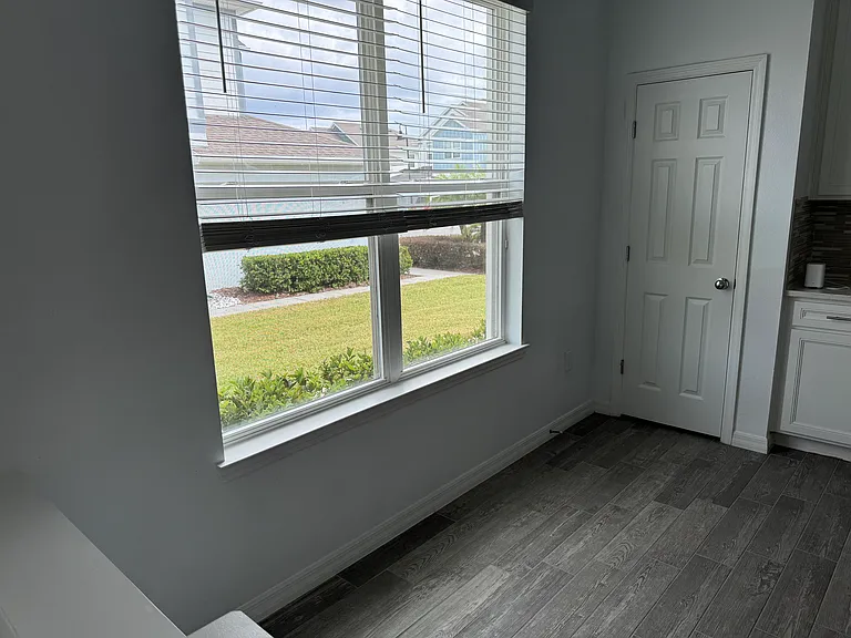 3587 Plainview Dr — Photo 42